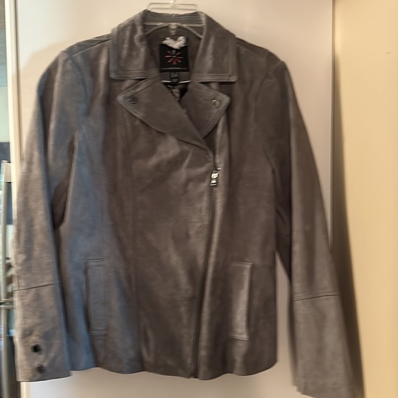 Beautiful, gray suede moto style jacket NEVER WORN - Picture 3 of 3